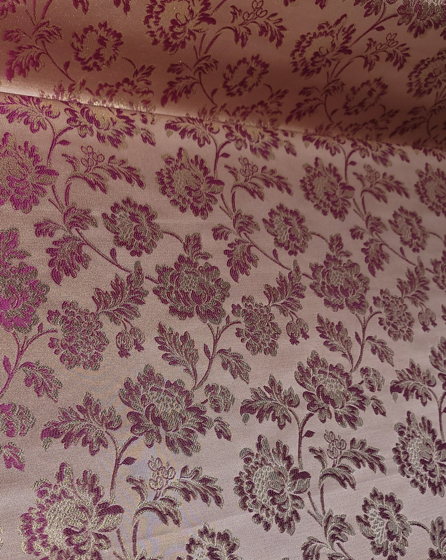 INDIAN MONZA JARI BROCADE